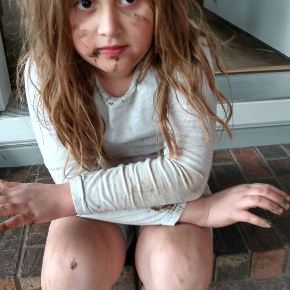 Meet your Posher, Debby - Picture 1 of 1